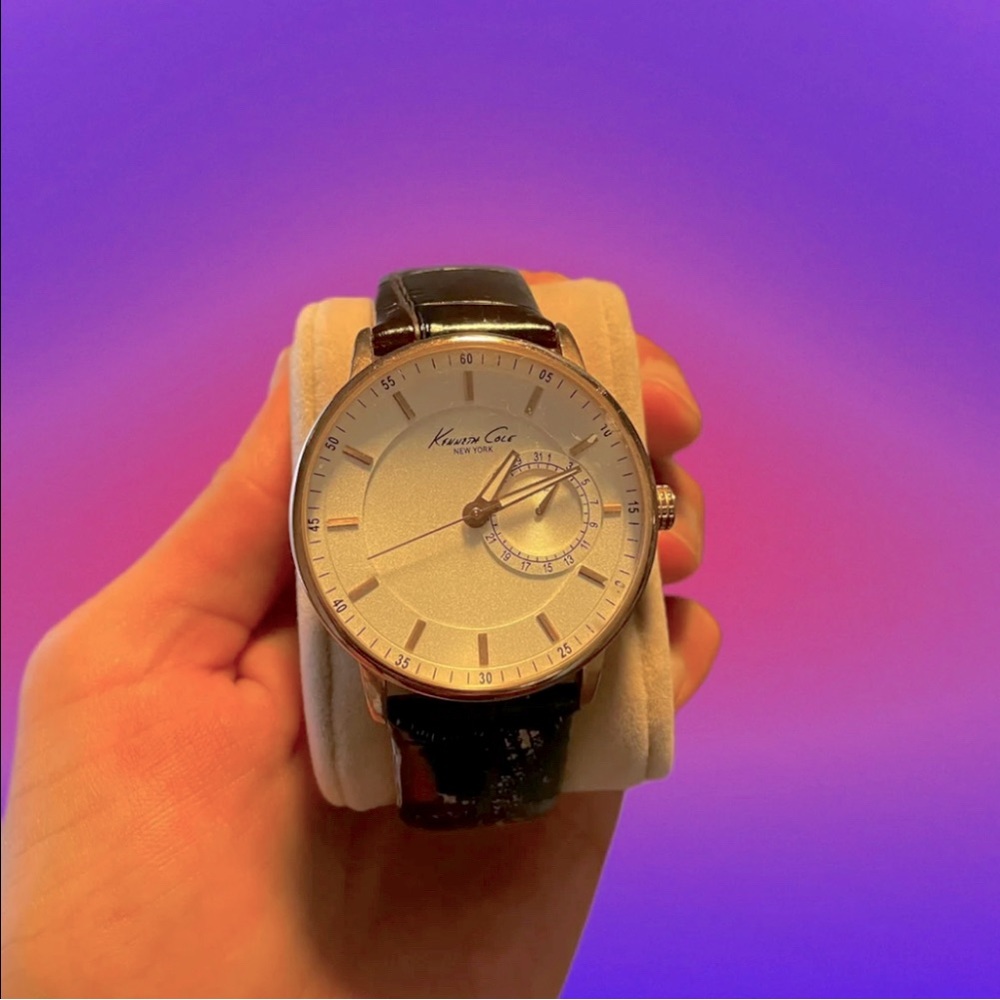 Kenneth Cole Leather Strap Men’s Watch